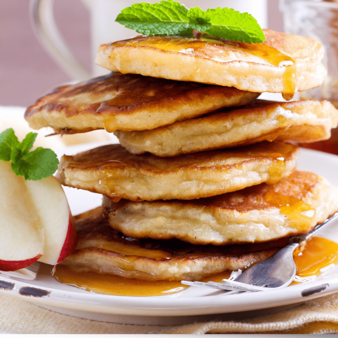 Pancakes healthy à la pomme et cannelle